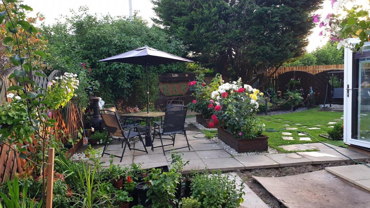 Ceylon Homestay Глазгоу Екстериор снимка
